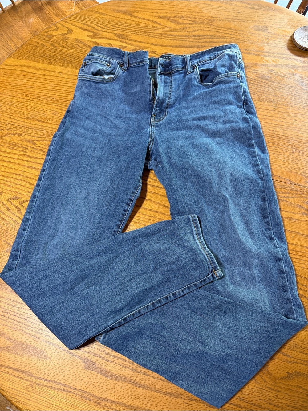 Lucky Brand Men's Straight Jeans in Medium Blue